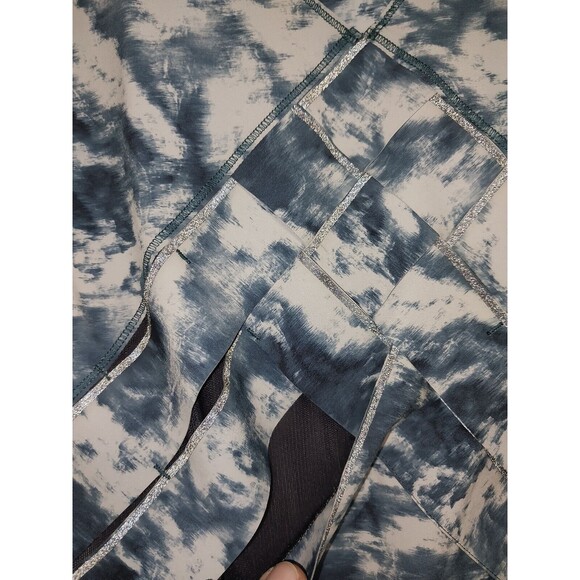 Lululemon Light Speed Vest size 8 SSSF Sea Side Silver Fox - Picture 6 of 6